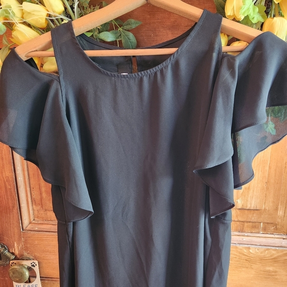 Womens cold shoulder top - Picture 2 of 6